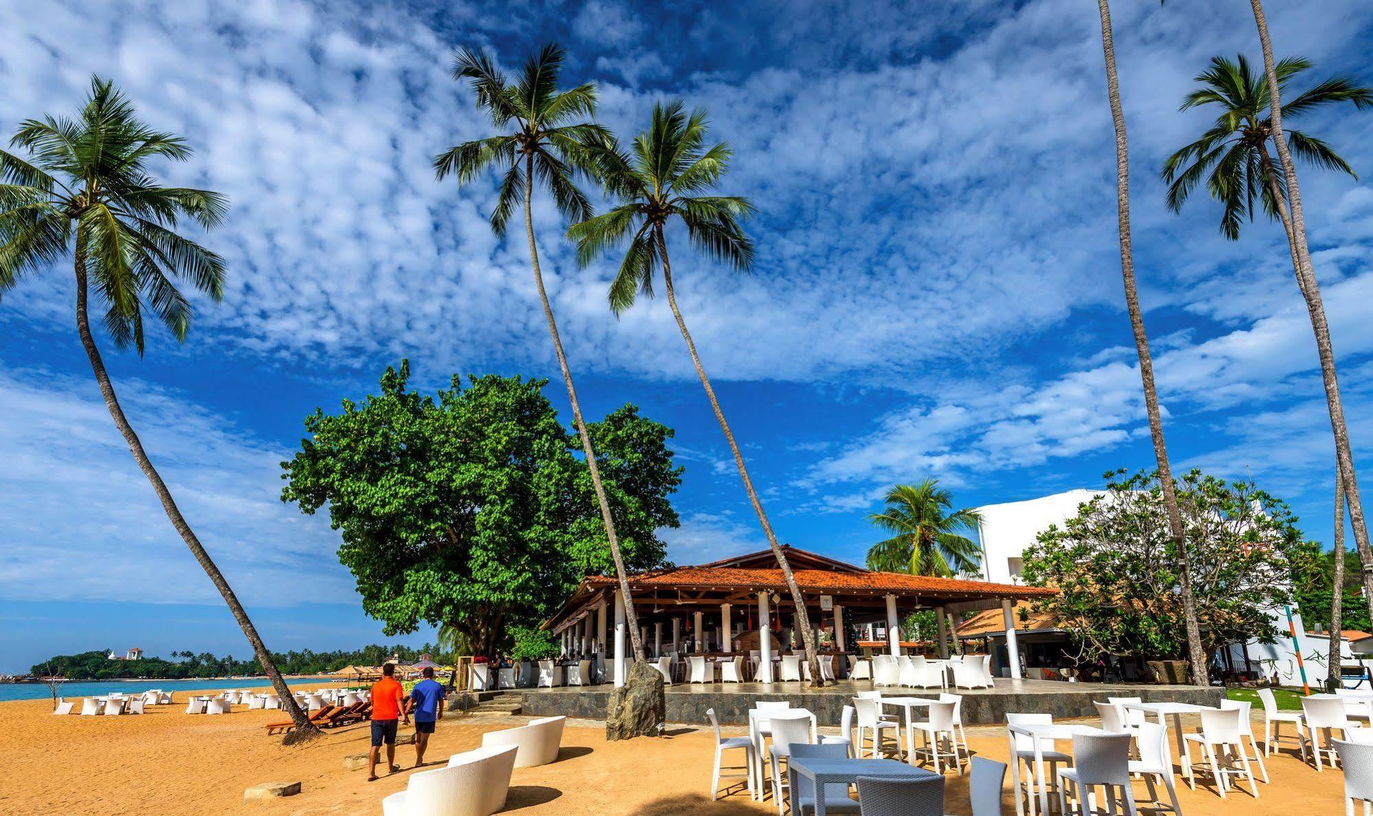 Calamander Unawatuna Beach Hotel Exterior foto